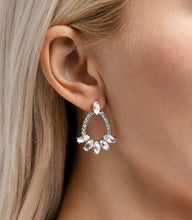 Load image into Gallery viewer, Experience Elegance - White