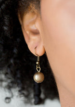 Load image into Gallery viewer, Party Pearls - Brass