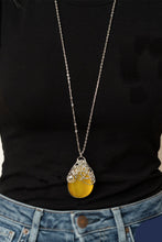 Load image into Gallery viewer, Tangled Gardens - Yellow