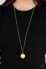 Load image into Gallery viewer, Dauntless Diva - Gold
