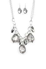 Load image into Gallery viewer, Looking Glass Glamorous - Silver

