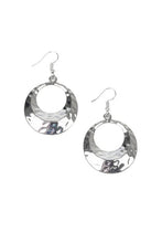 Load image into Gallery viewer, Savory Shimmer - Silver
