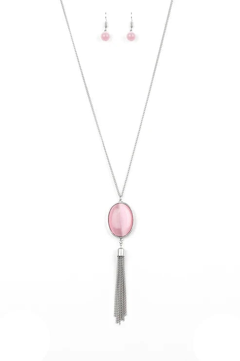 Tasseled Tranquility - Pink