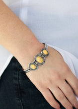 Load image into Gallery viewer, STONE SAGE - YELLOW
