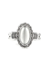 Load image into Gallery viewer, Fabulously Flawless - White

