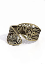 Load image into Gallery viewer, Palatial Palms - Brass
