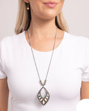 Load image into Gallery viewer, Marquise Melody - White
