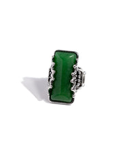 Load image into Gallery viewer, Scalloped Stone - Green
