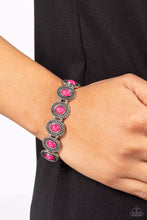 Load image into Gallery viewer, Dainty Delight - Pink
