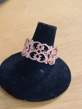 Load image into Gallery viewer, Tell Me How You Really Frill - Rose Gold

