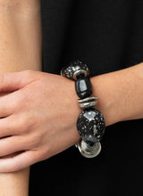 Load image into Gallery viewer, Glaze of Glory - Black
