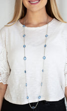 Load image into Gallery viewer, Glassy Glamorous - Blue
