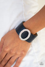 Load image into Gallery viewer, Center Stage Starlet - Blue
