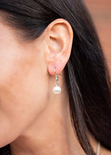 Load image into Gallery viewer, Pearl Panache - White
