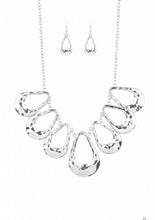 Load image into Gallery viewer, Teardrop Envy - Silver

