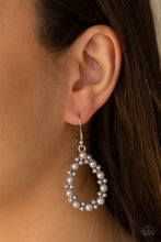 Load image into Gallery viewer, Pearl Spectacular - Silver
