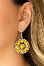 Load image into Gallery viewer, Petal Paradise - Yellow
