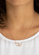 Load image into Gallery viewer, Charming Couple - Rose Gold
