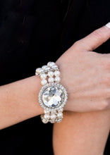 Load image into Gallery viewer, Speechless Sparkle - White
