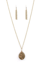 Load image into Gallery viewer, Wearable Wildflowers - Brass
