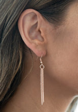Load image into Gallery viewer, Floral Embrace - Rose Gold
